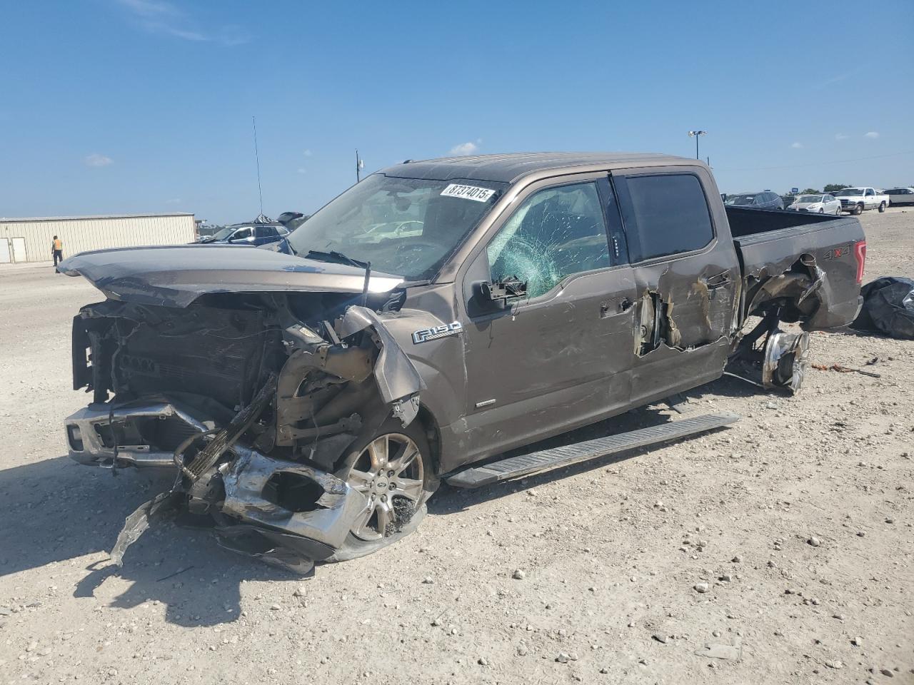 2015 FORD F-150