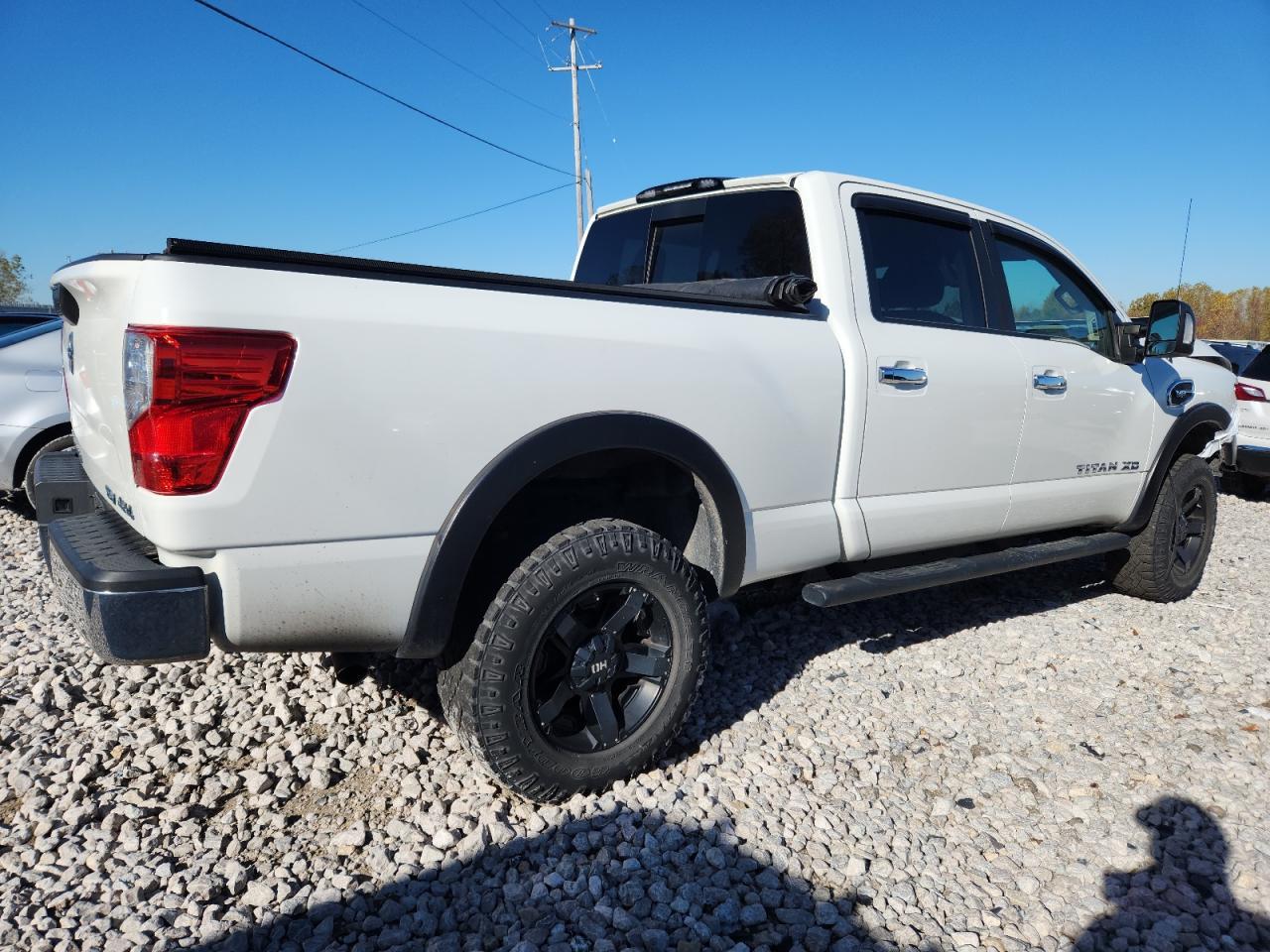 2016 NISSAN Titan