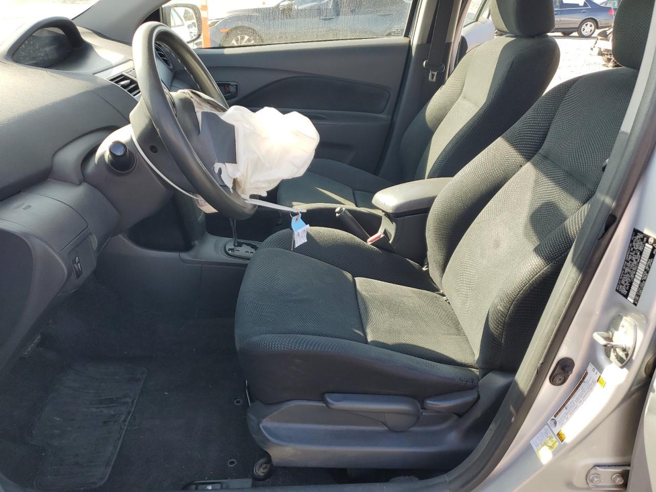 2012 TOYOTA YARIS