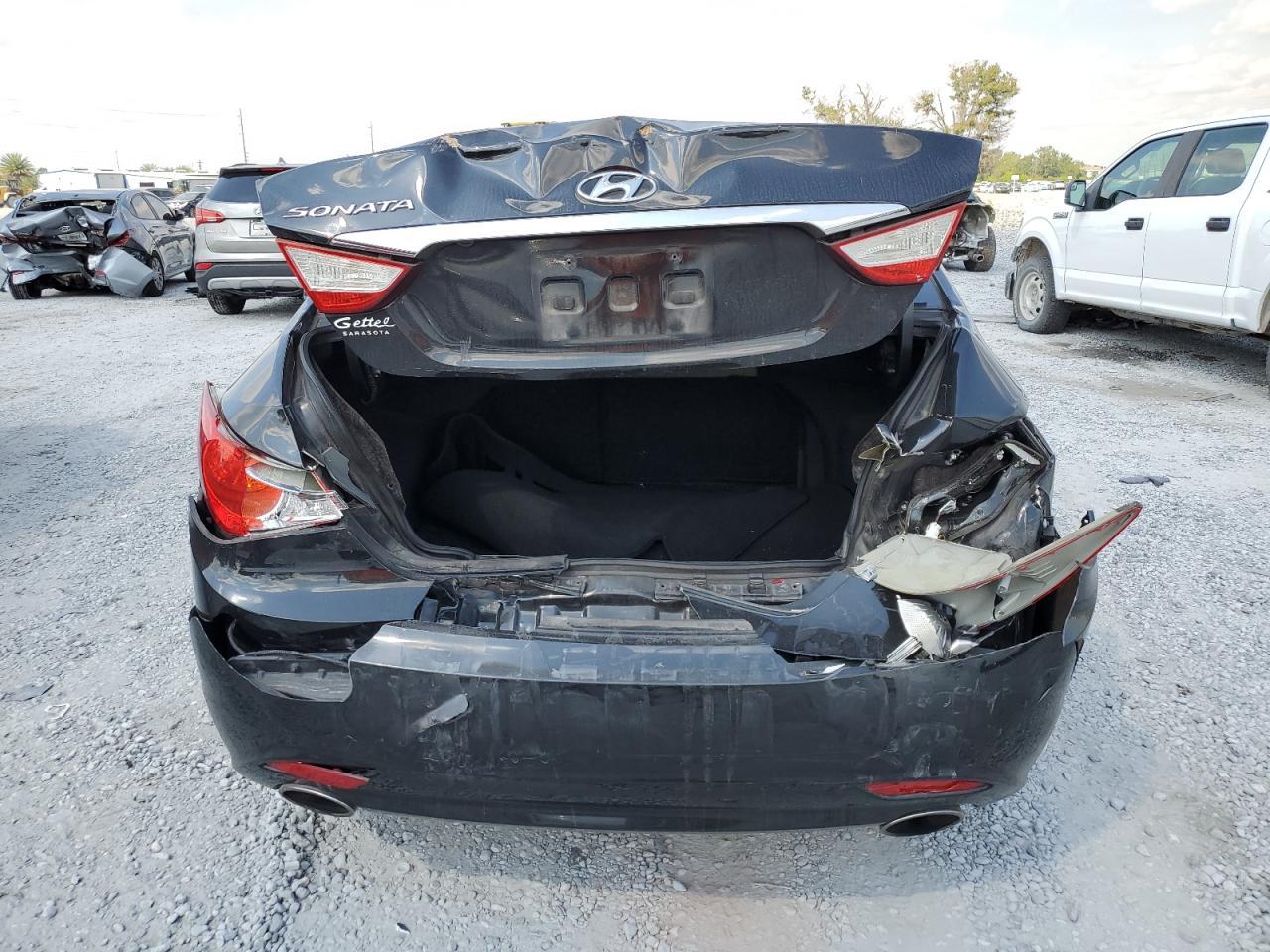 2011 HYUNDAI SONATA