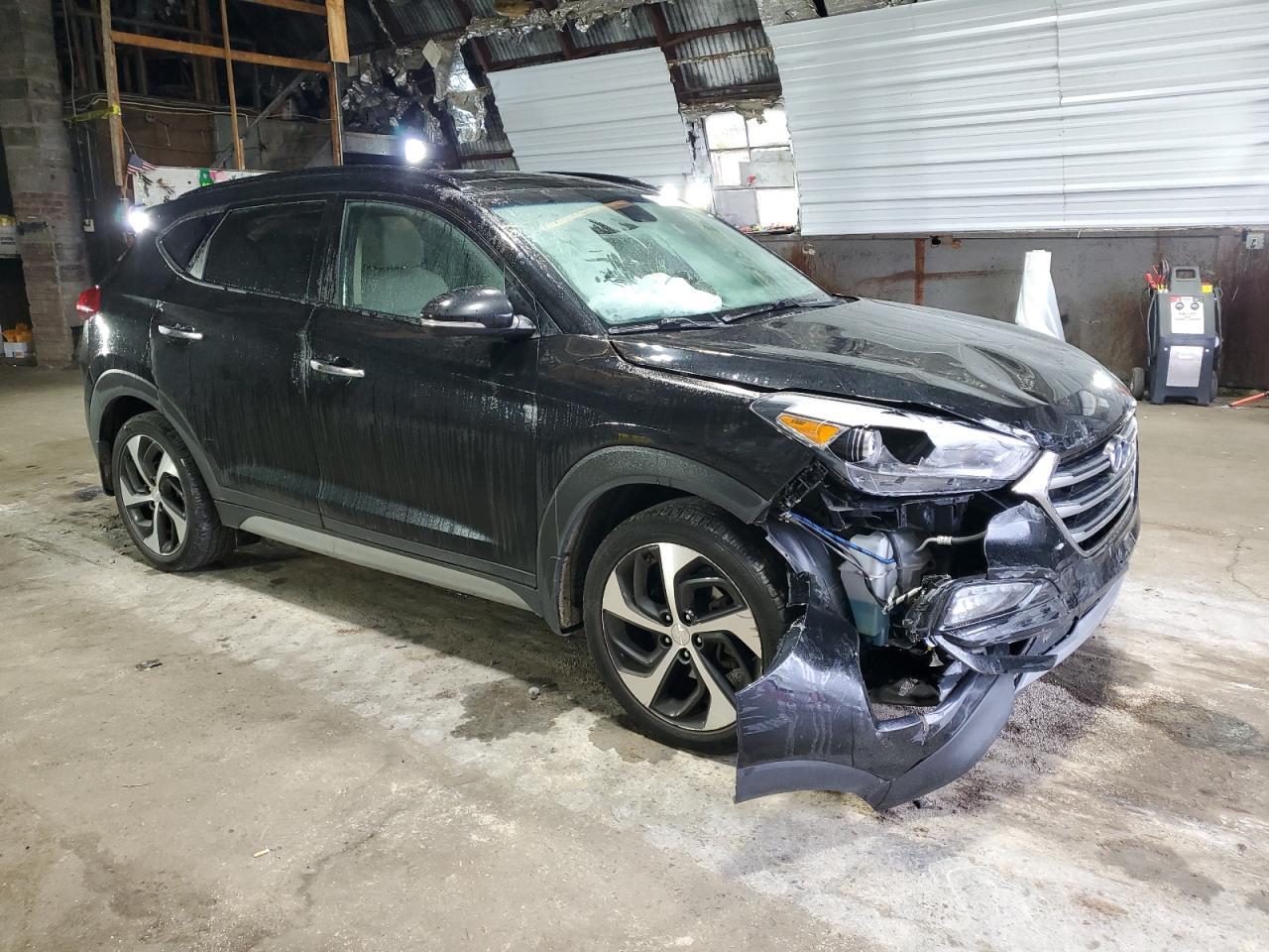 2018 HYUNDAI TUCSON