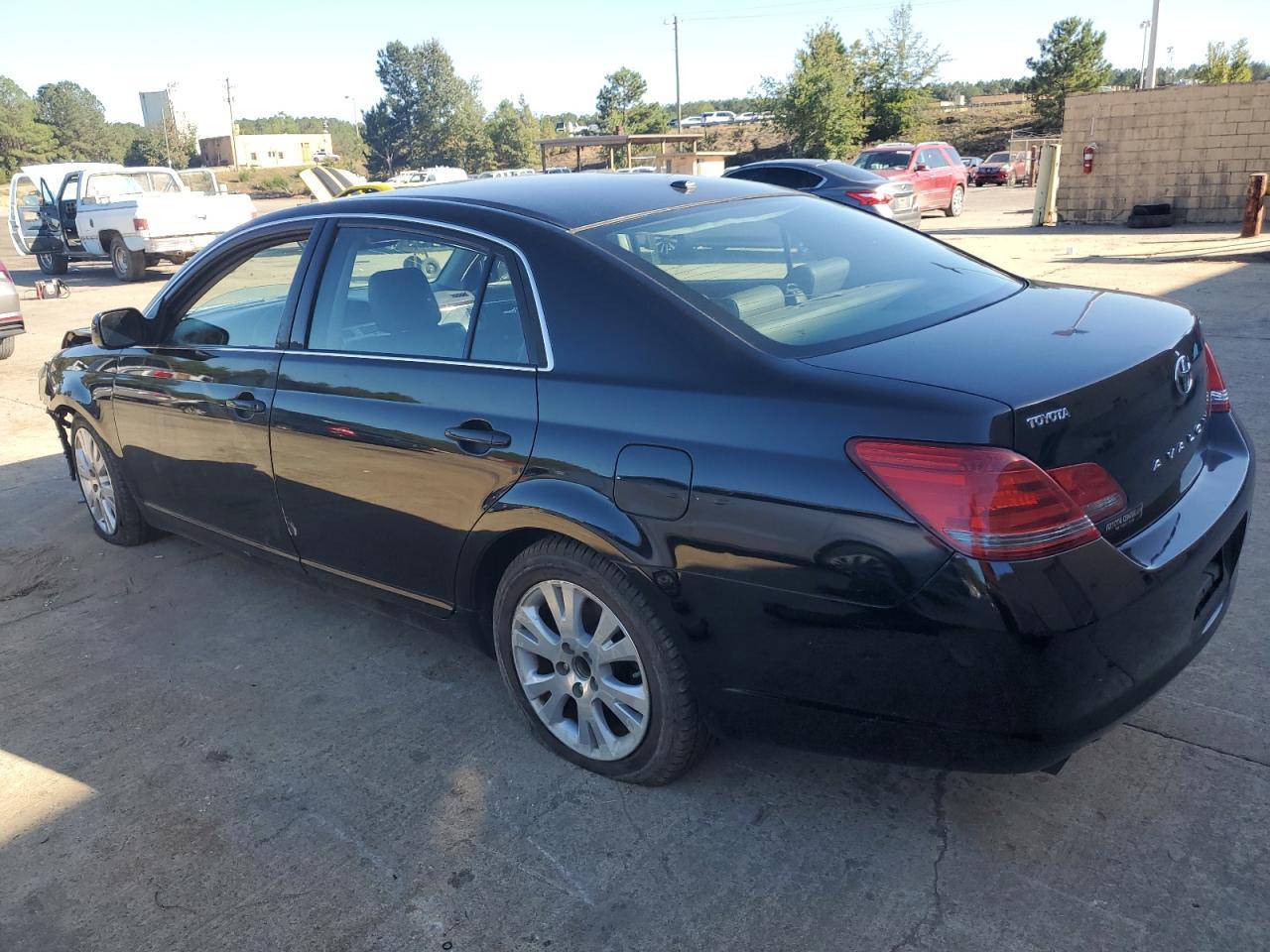 2009 TOYOTA Avalon
