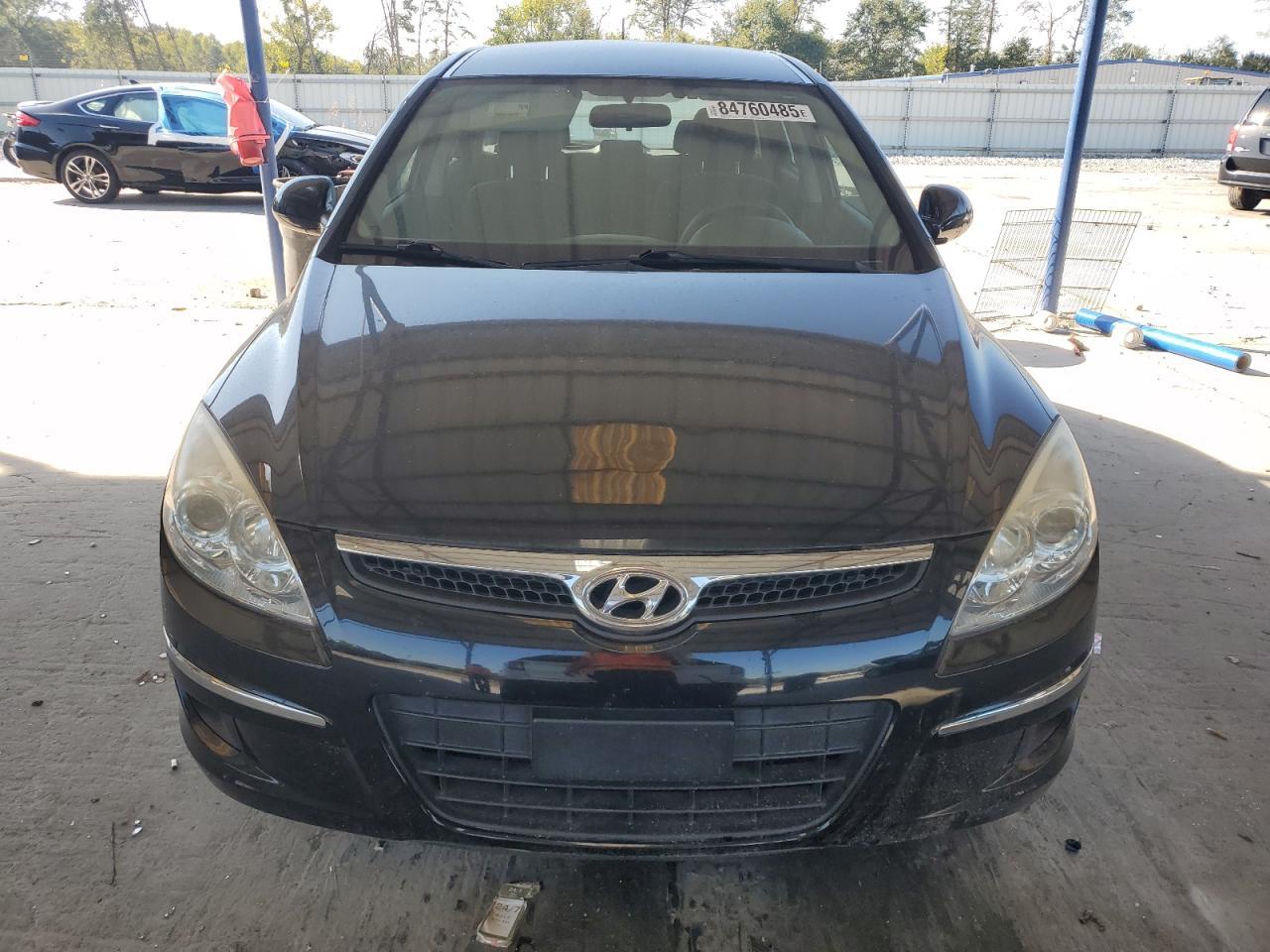 2011 HYUNDAI ELANTRA