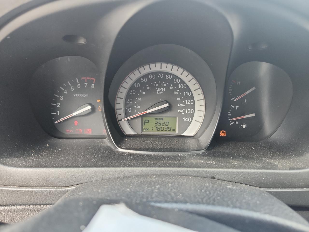 2008 KIA Spectra