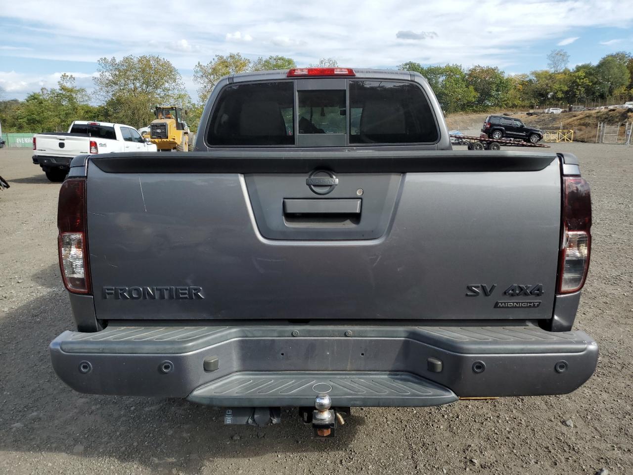 2021 NISSAN Frontier
