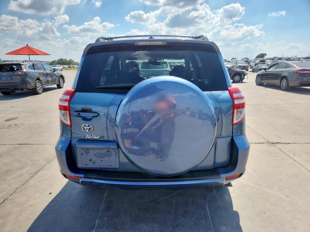 2010 TOYOTA RAV4