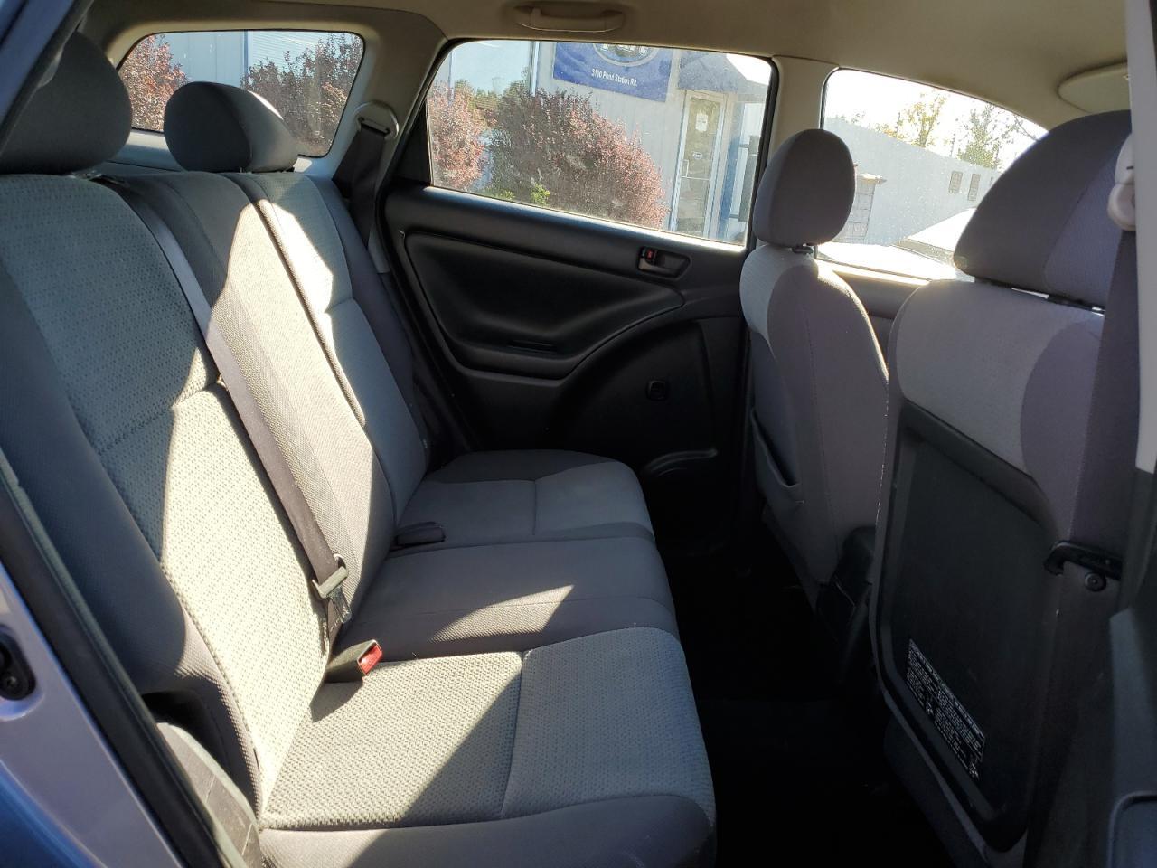 2004 TOYOTA COROLLA