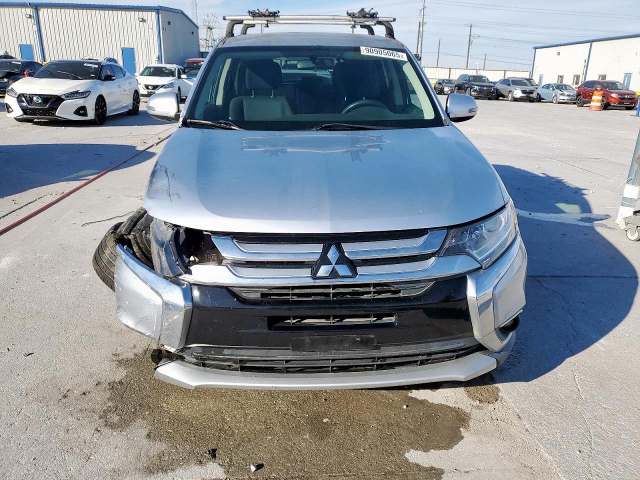 2017 MITSUBISHI outlander