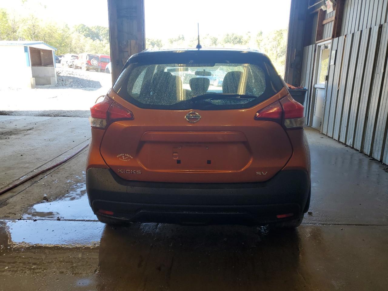 2018 NISSAN KICKS