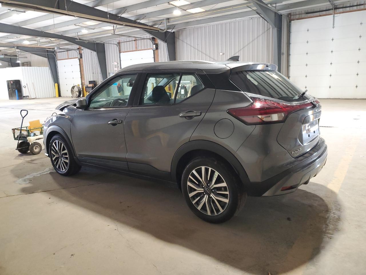 2024 NISSAN KICKS