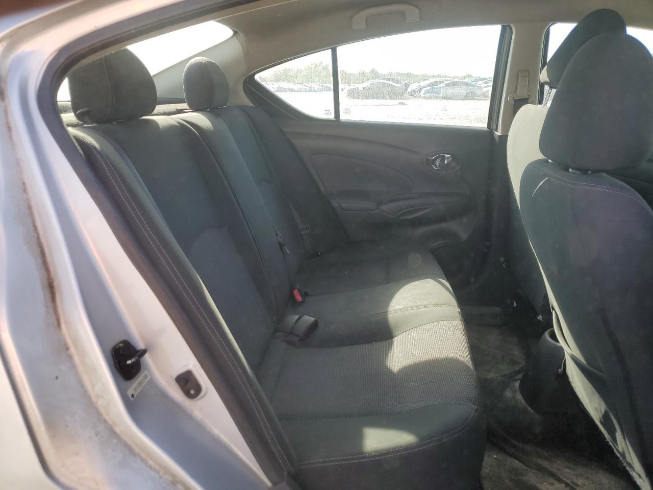 2018 NISSAN VERSA
