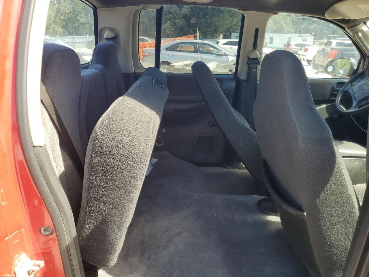 2004 DODGE Dakota
