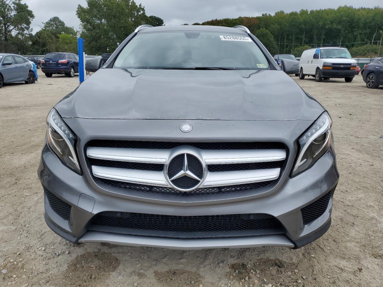 2015 MERCEDES-BENZ GLA-Class