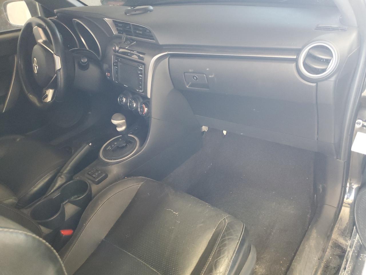 2014 TOYOTA SCION