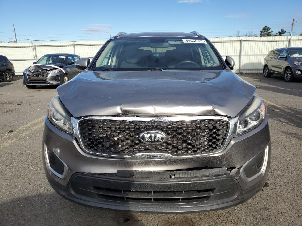 2017 KIA SORENTO