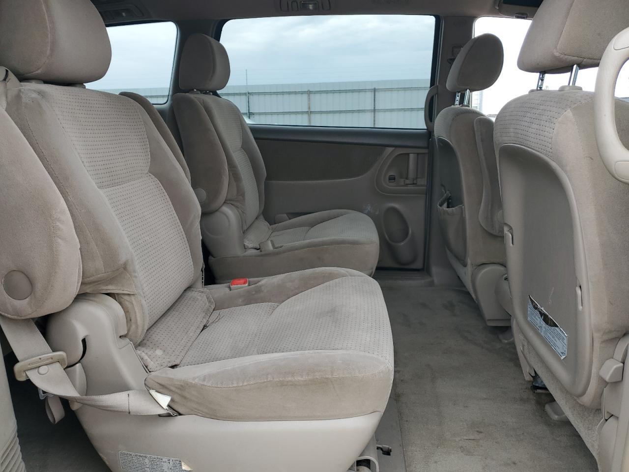 2006 TOYOTA SIENNA