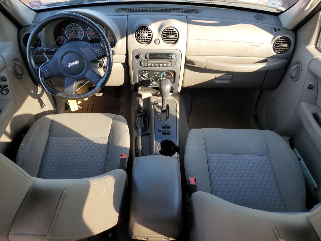 2005 JEEP Liberty