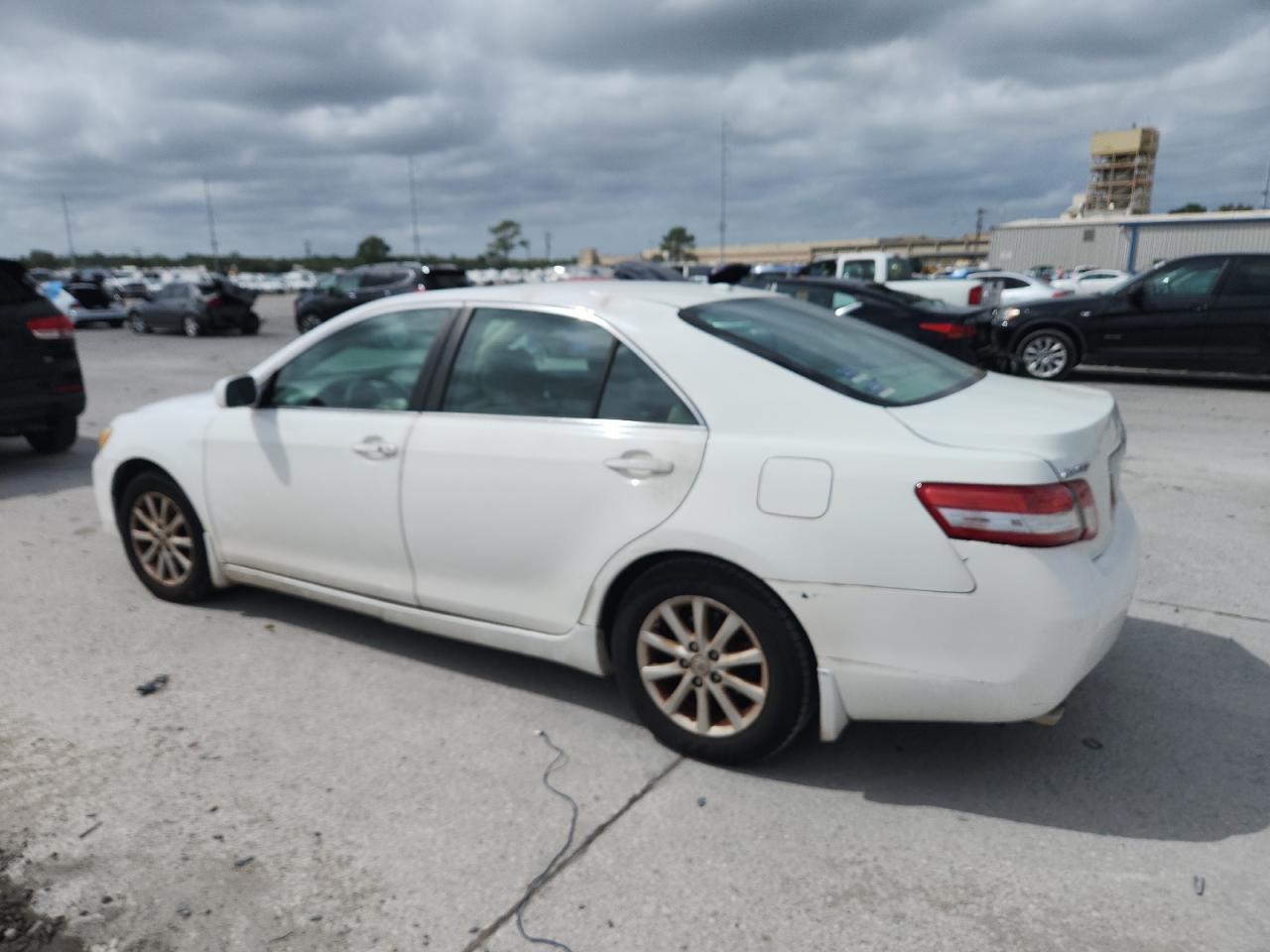 2010 TOYOTA CAMRY