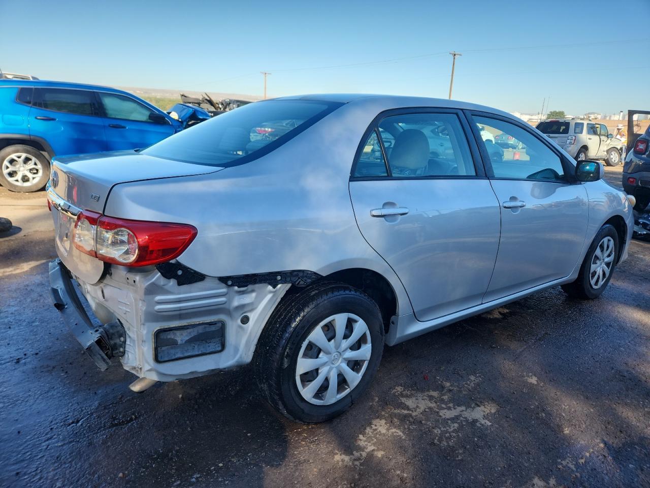 2011 TOYOTA COROLLA