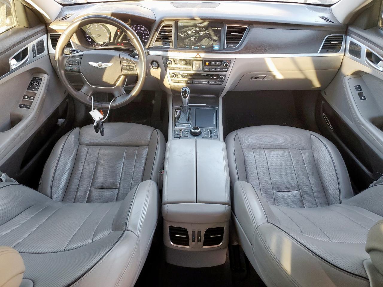2016 HYUNDAI GENESIS