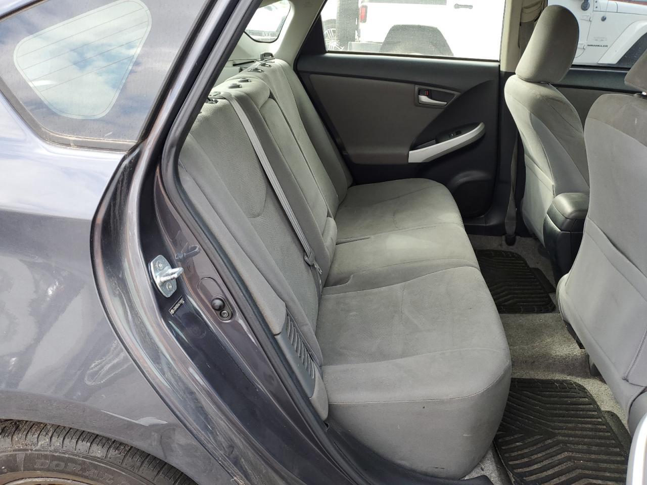 2012 TOYOTA PRIUS