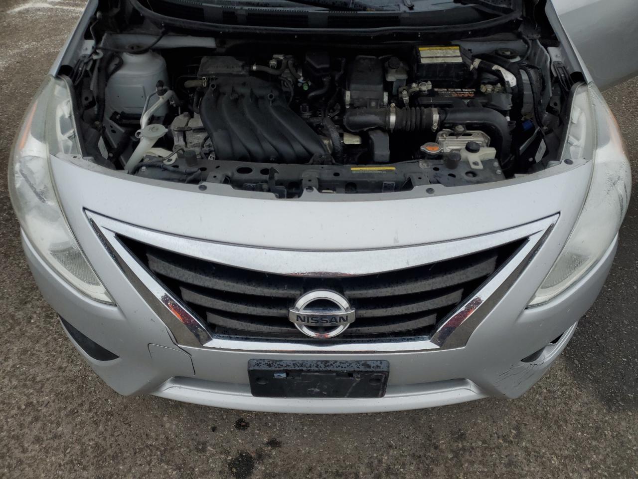 2015 NISSAN VERSA