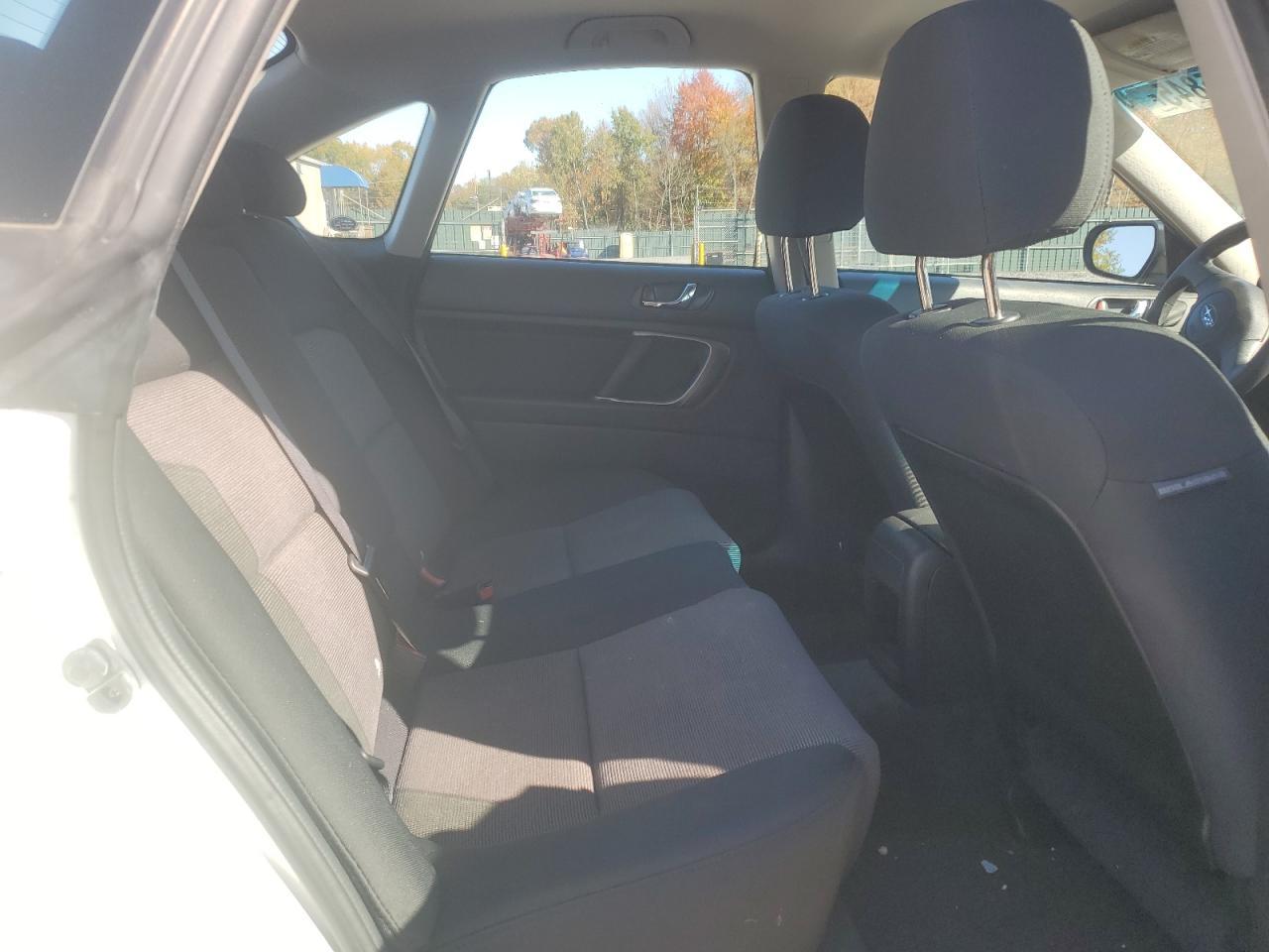2005 SUBARU Legacy