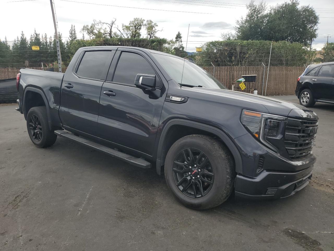 2025 GMC Sierra