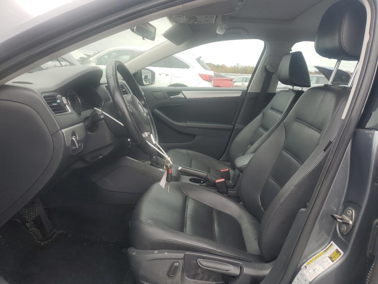 2014 VOLKSWAGEN JETTA