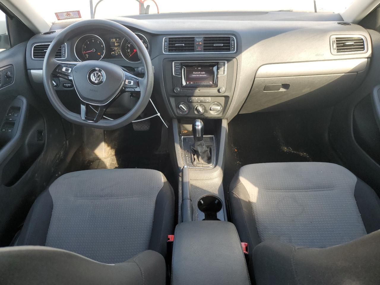 2017 VOLKSWAGEN JETTA