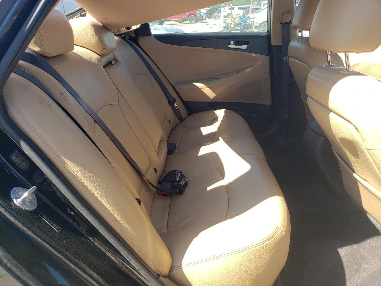 2013 HYUNDAI SONATA