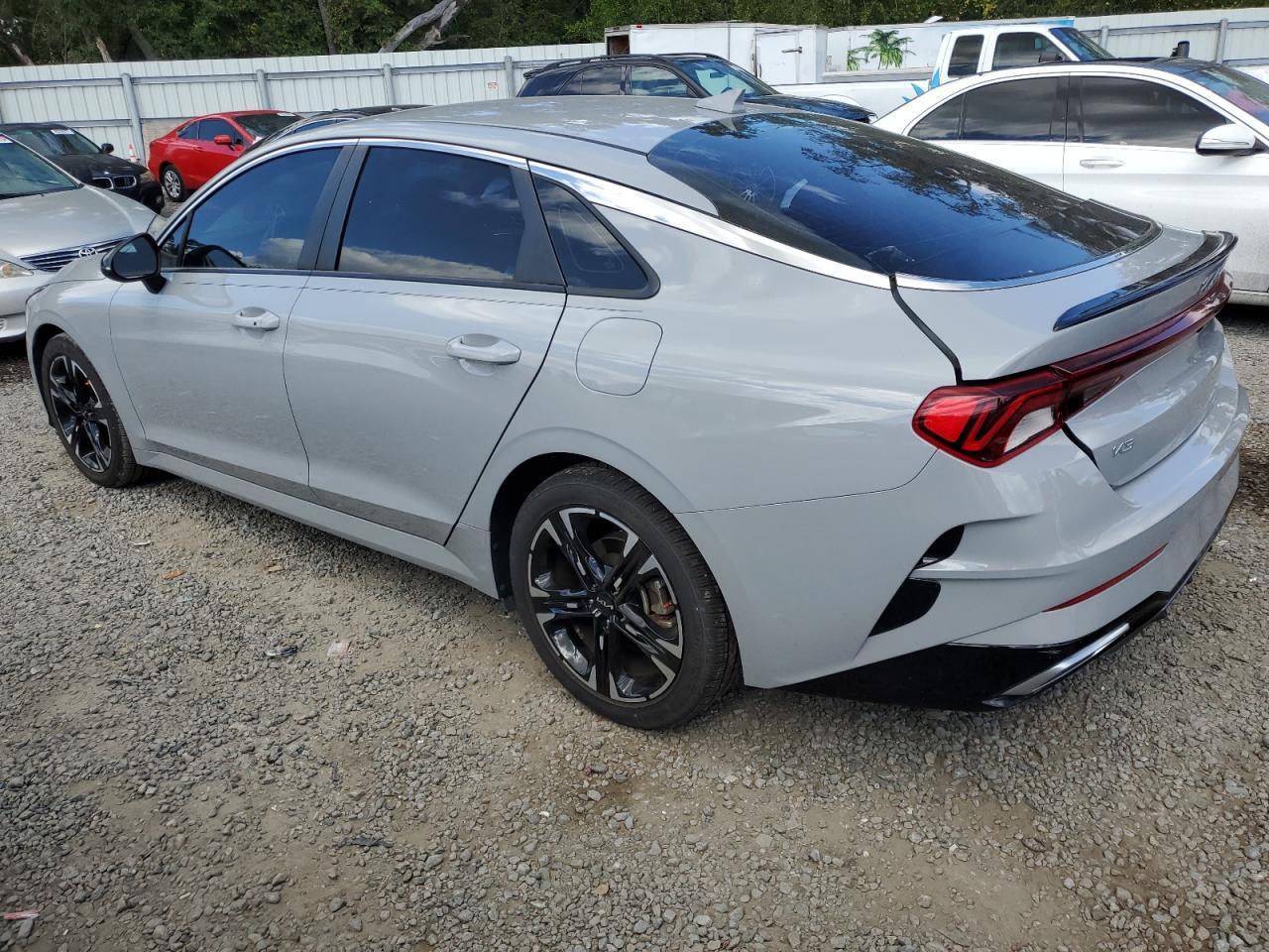 2023 KIA K5
