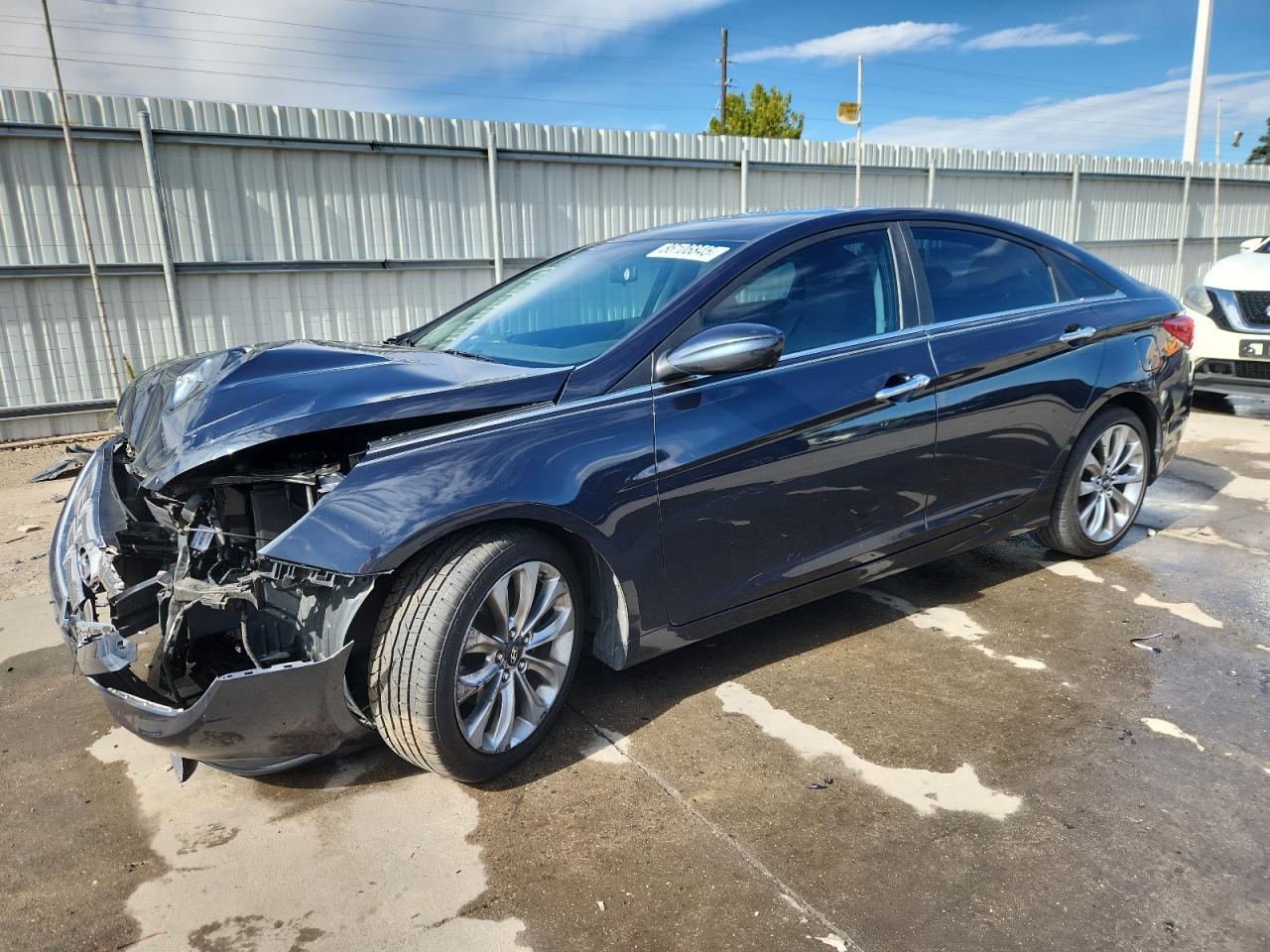 2011 HYUNDAI SONATA