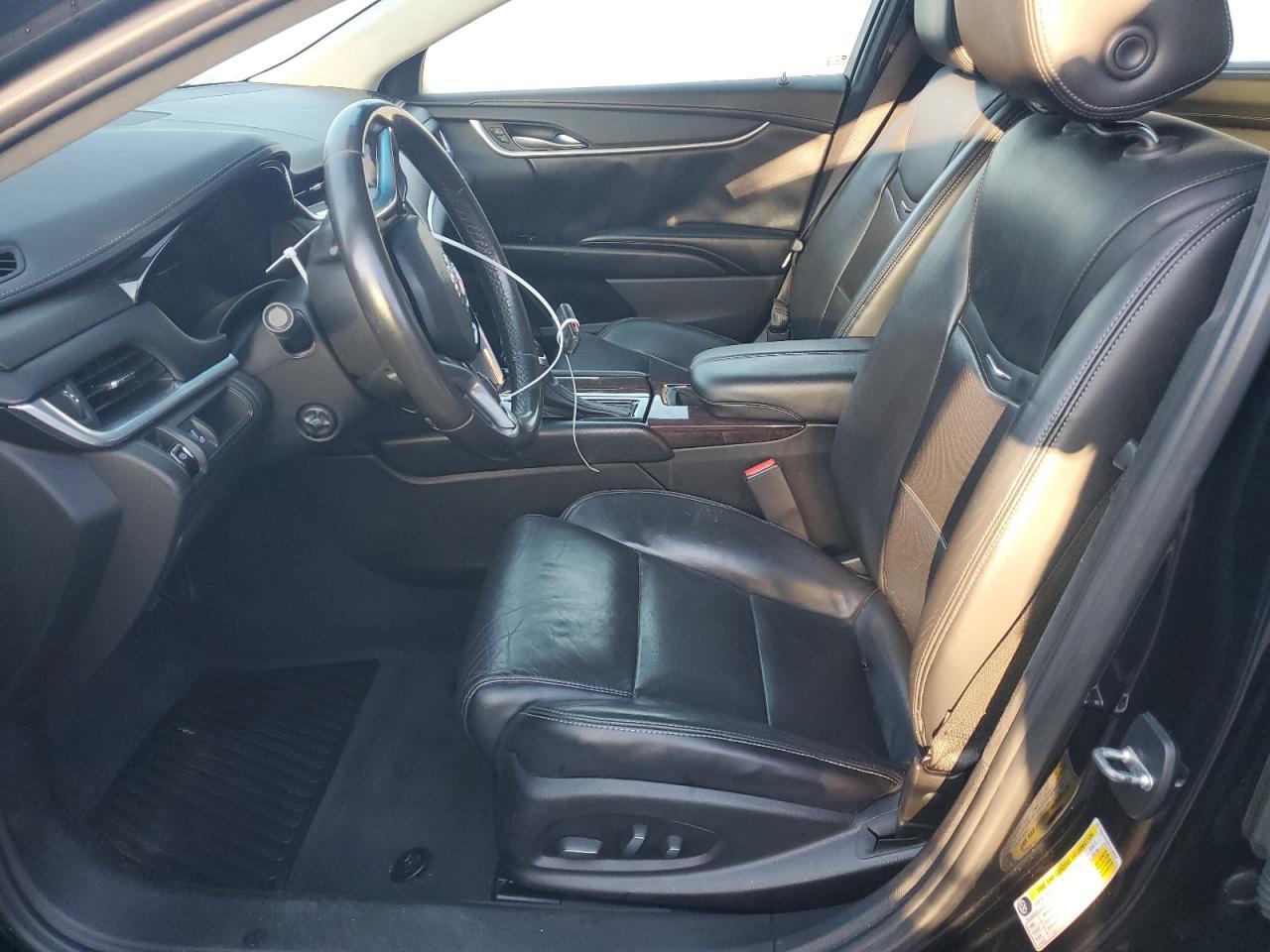 2015 CADILLAC XTS