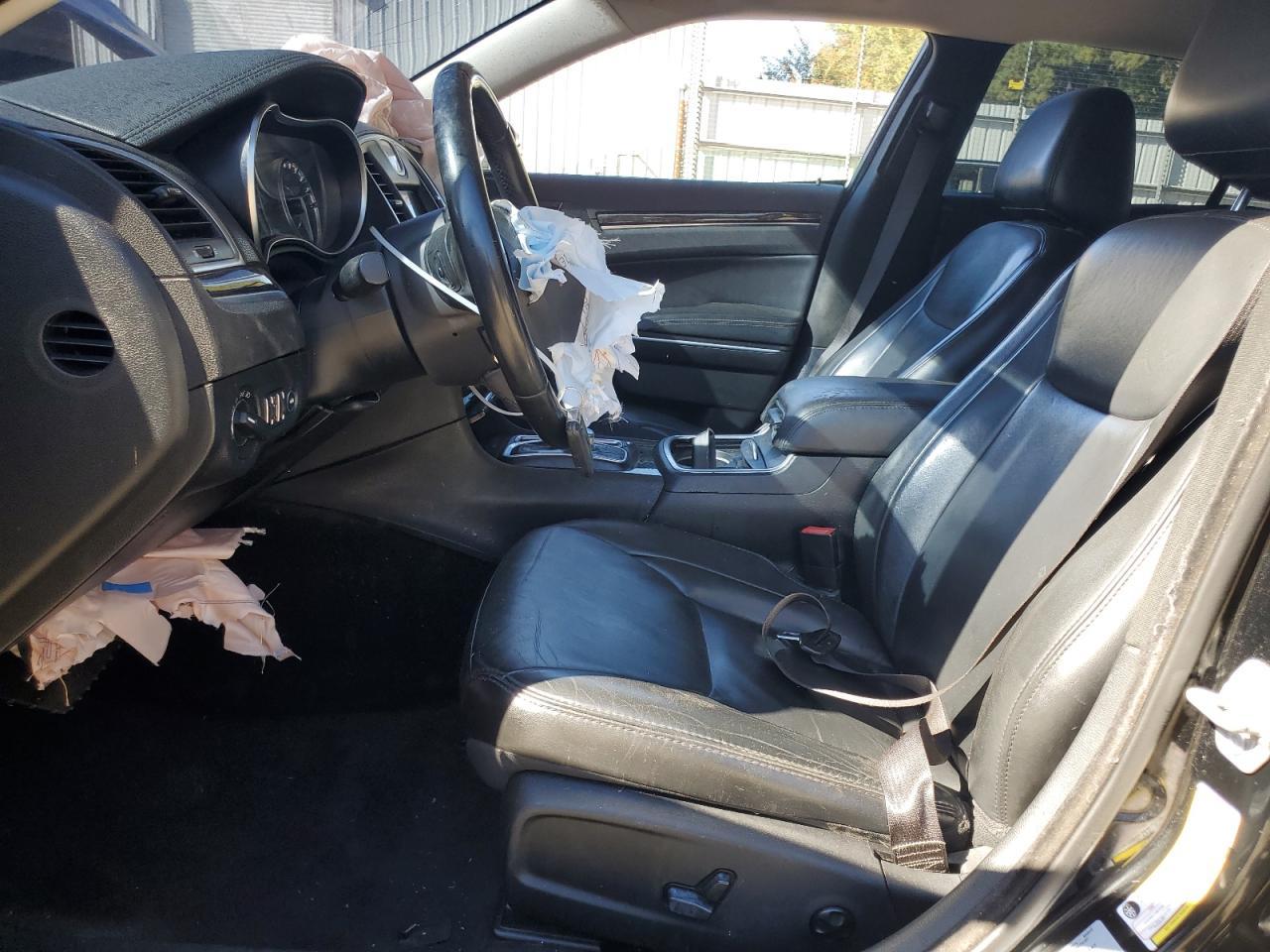 2017 CHRYSLER 300