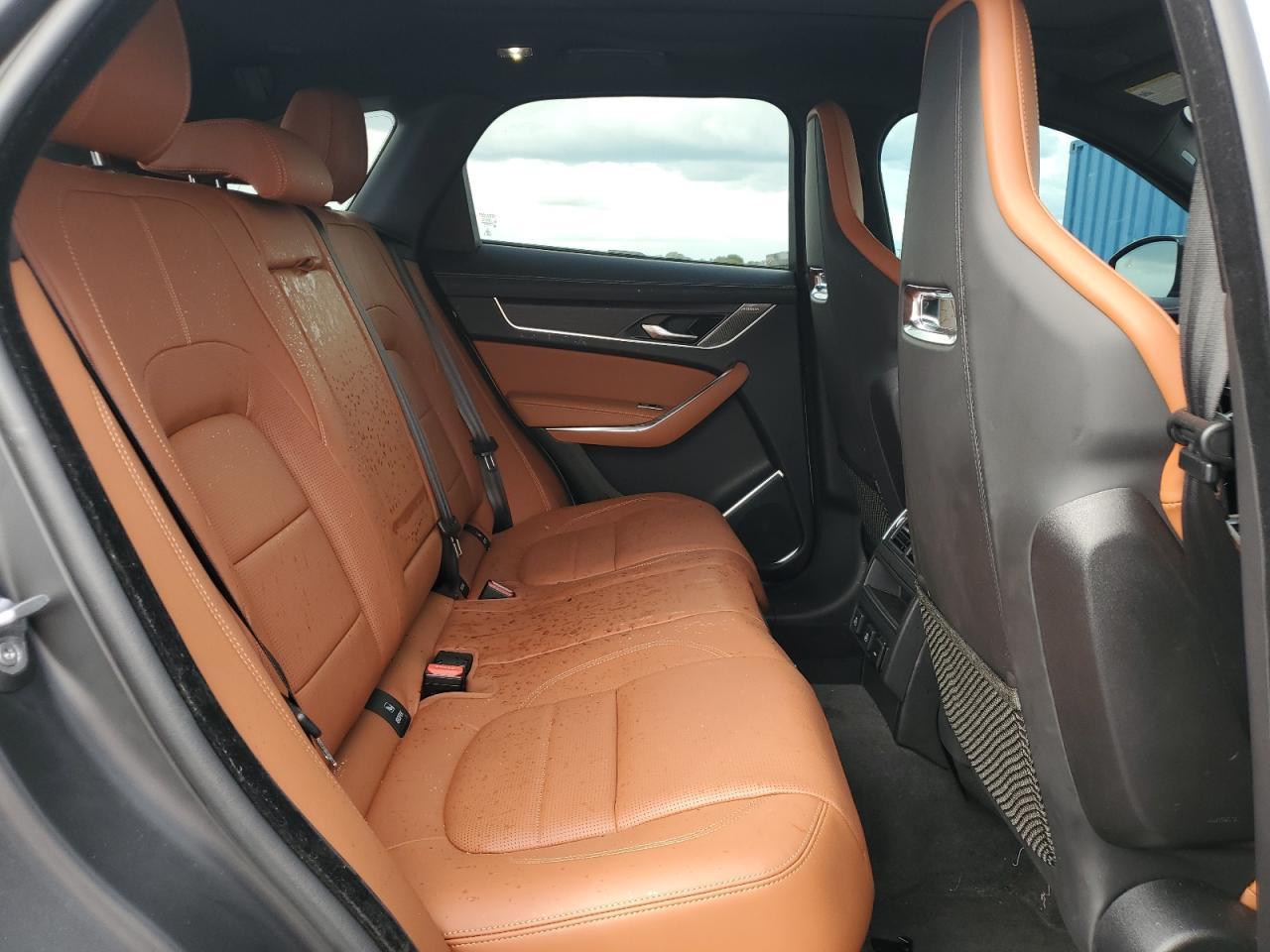 2024 JAGUAR F-Pace