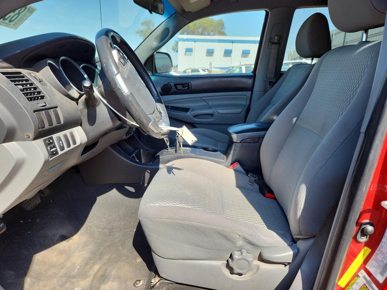 2015 TOYOTA TACOMA