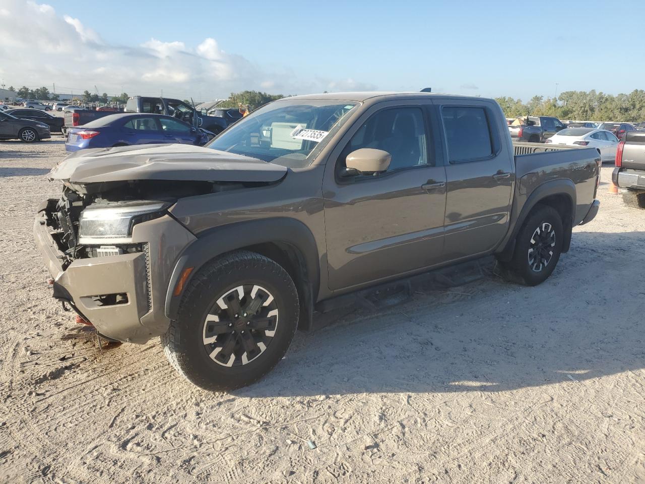 2023 NISSAN Frontier