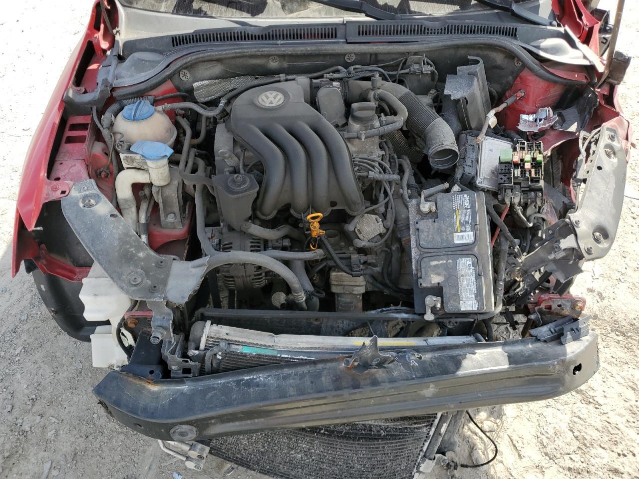 2013 VOLKSWAGEN JETTA