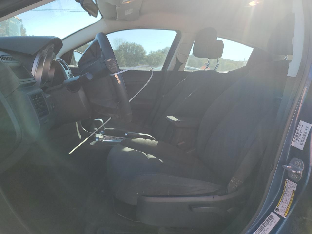 2010 DODGE Avenger
