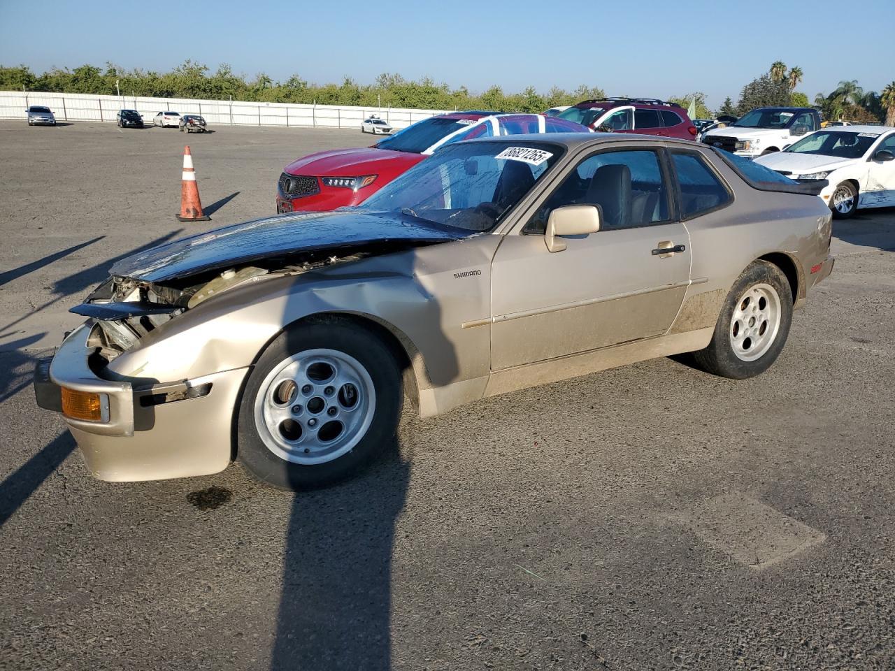 1986 PORSCHE 944