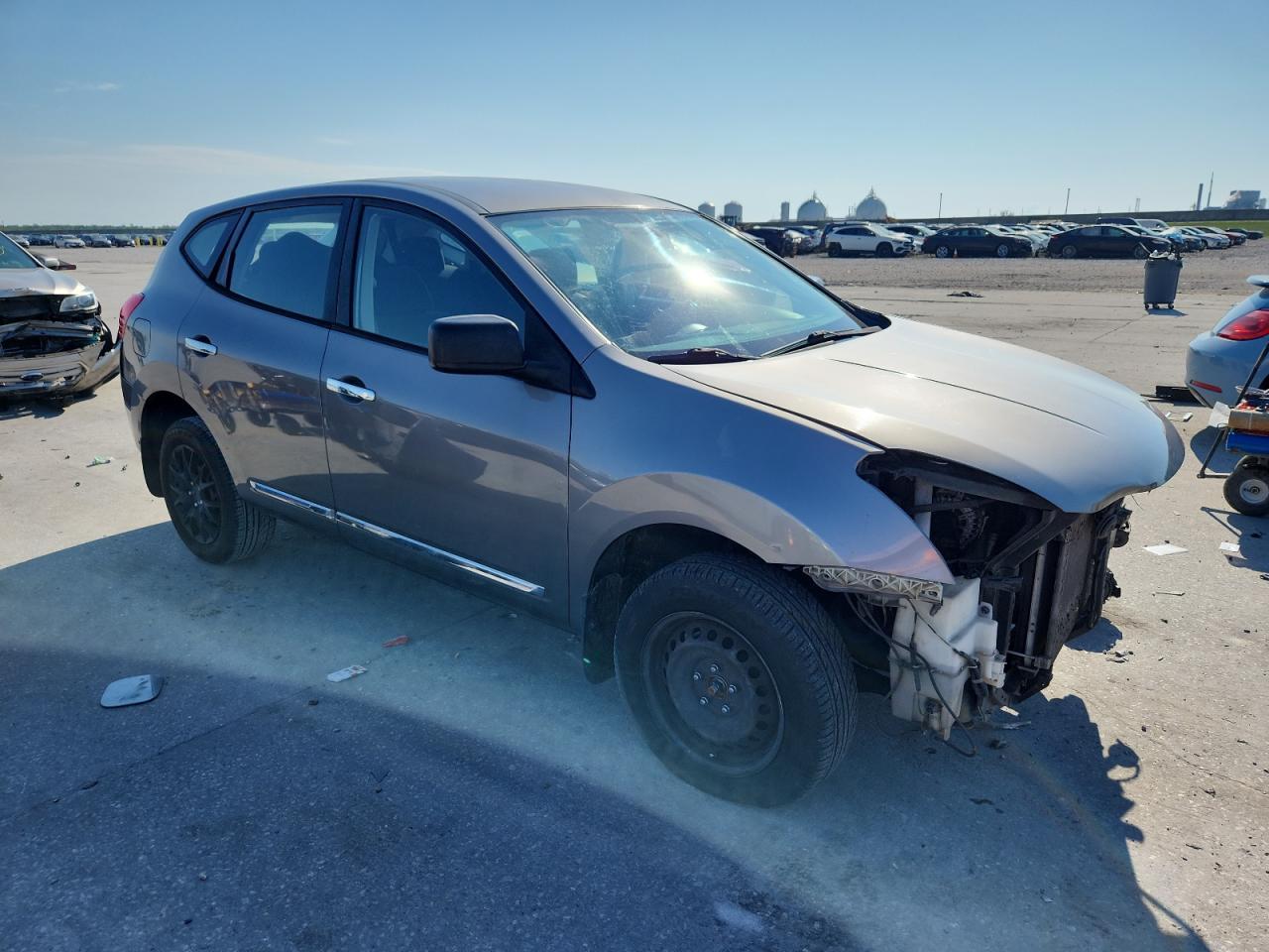 2014 NISSAN ROGUE