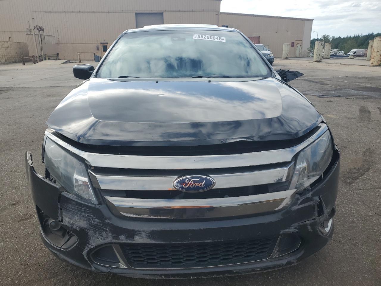 2011 FORD FUSION