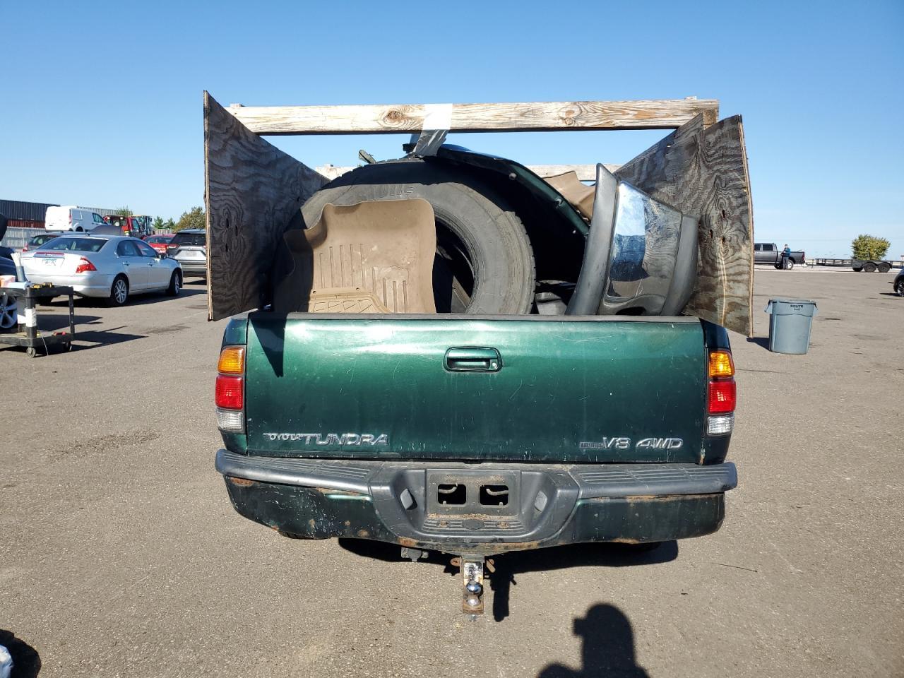 2004 TOYOTA TUNDRA