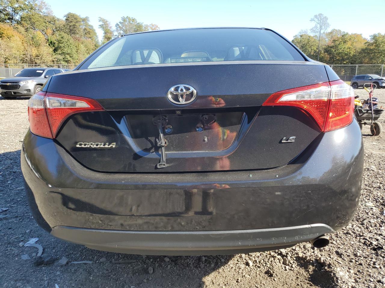 2015 TOYOTA COROLLA