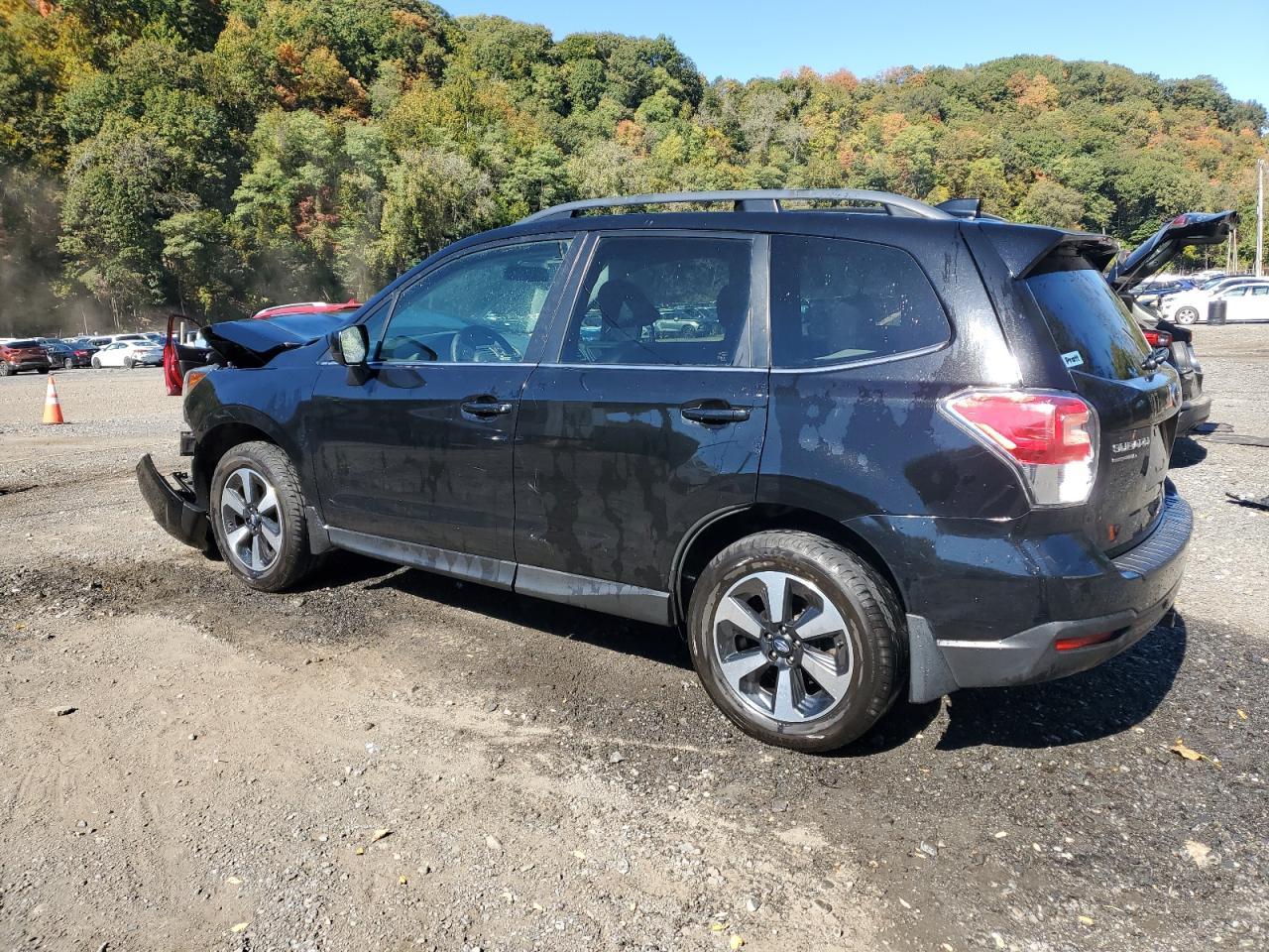 2017 SUBARU FORESTER
