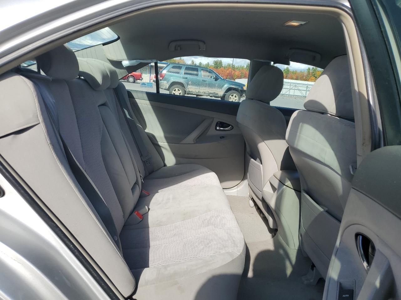 2010 TOYOTA CAMRY
