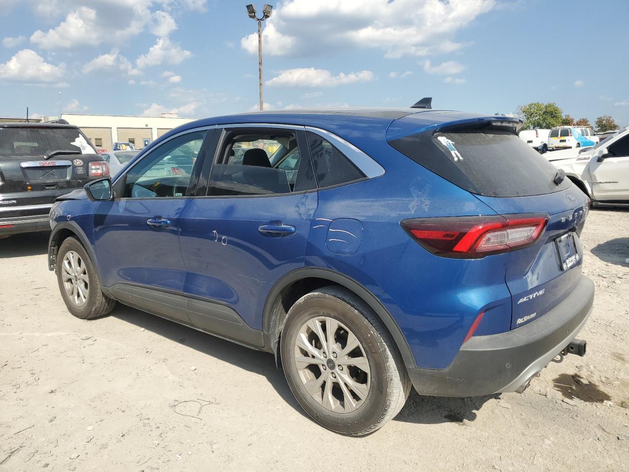 2023 FORD ESCAPE