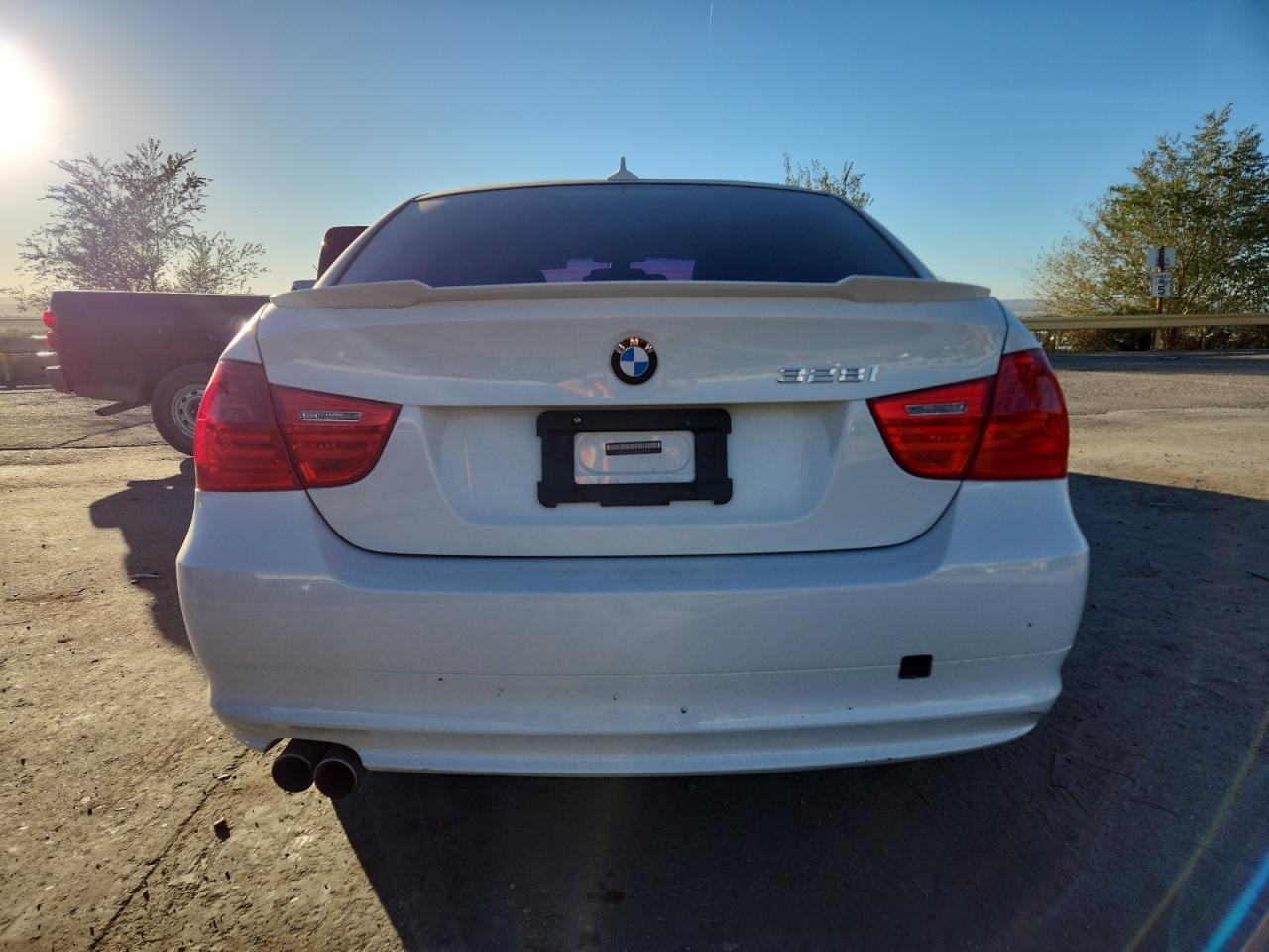 2011 BMW 3 SERIES