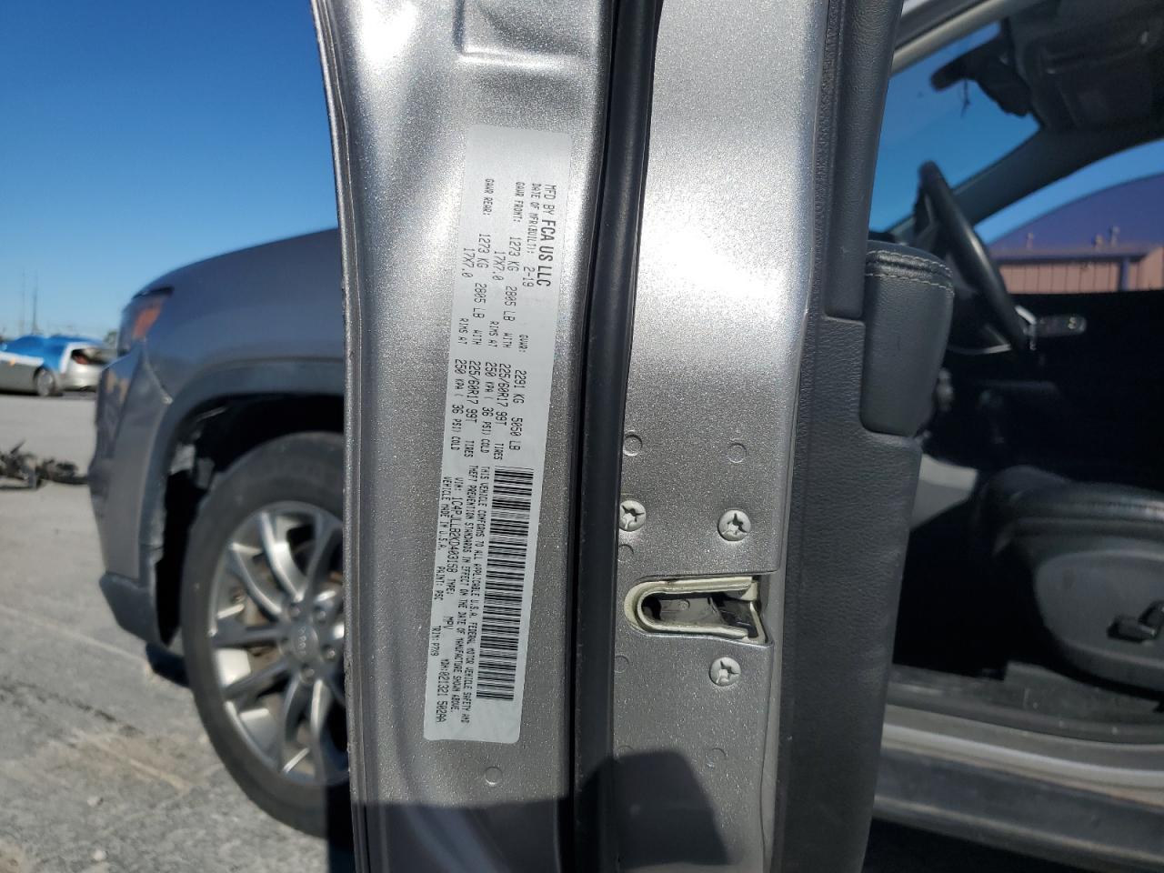 2019 JEEP CHEROKEE
